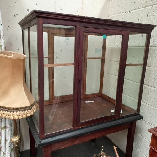 26 - Victorian Display Cabinet (187cm x 124cm x 85cm)