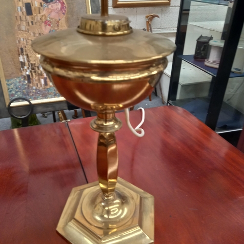 604 - Good Heavy Brass Column Table Lamp