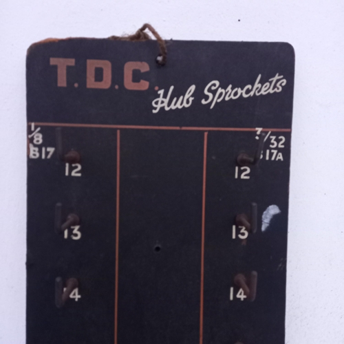 110 - Vintage T.D.C. Hub Sprockets Point of Sale Merchandising Stand (99cm x 28cm)