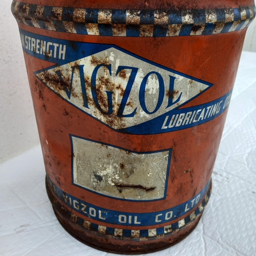 119 - Vigzol Metal 5 Gallon Oil Can