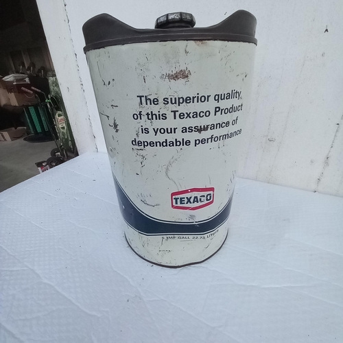 181 - Vintage Texaco Oil Dispensing Can with Tap - 5 Gallon