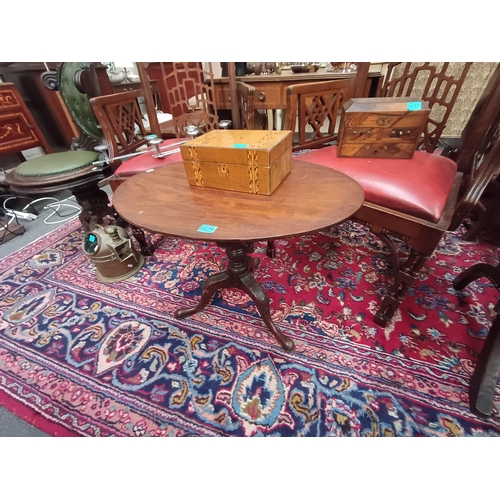 278 - Oval Mahogany Occasional Table in Georgian style