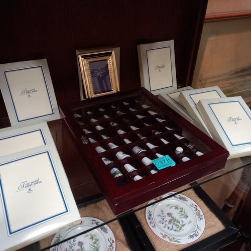 378 - Collection of Thimbles and 9 Fine Metal Photo Frames