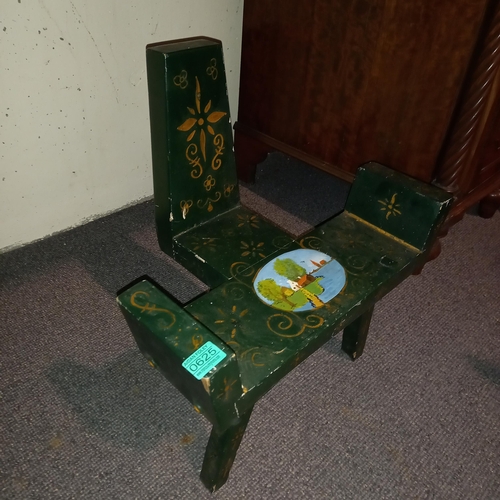 625 - Decorative Childs Chair