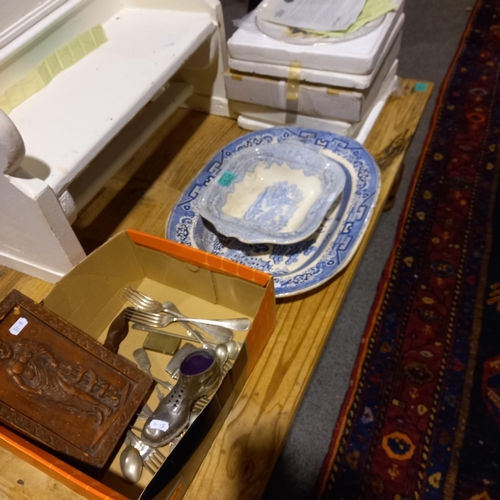 834 - Mixed Lot to include Cabinet Plates, Platter and some Silver Plate