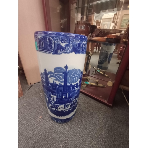 401 - Oriental Blue & White Stick Stand