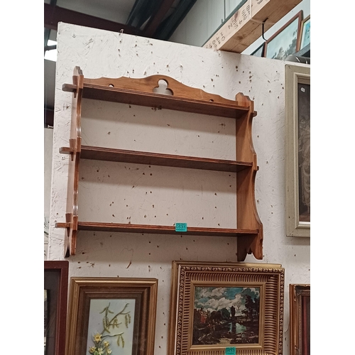 531 - Edwardian Mahogany Wall Shelf