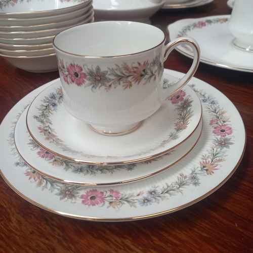 609 - Paragon Bone China 