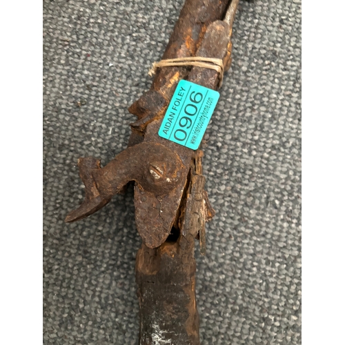 906 - Old Flintlock Rifle - for restoration - needs a new stock