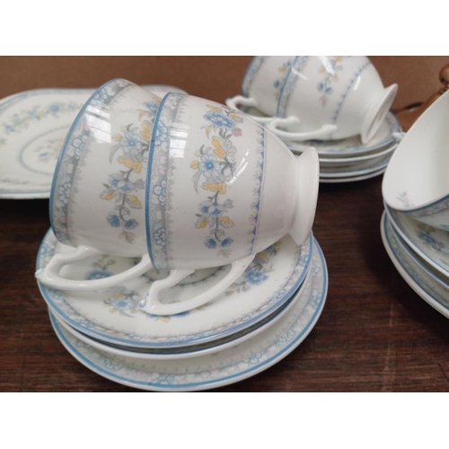 201 - Coalport Fine Bone China 