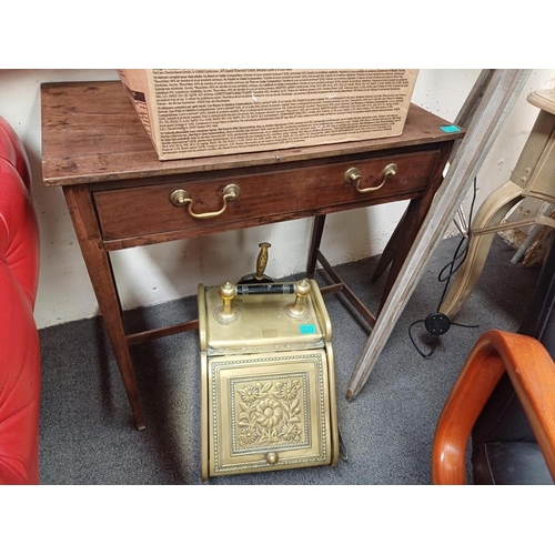 232 - Georgian Mahogany Chamber Table with 1 Long Drawer