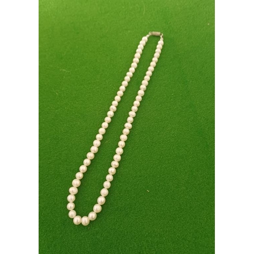 308 - Cultured Pearl Necklace