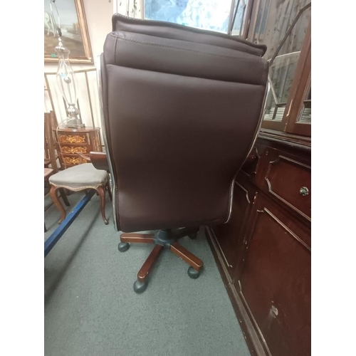 40 - Good quality Office Chair - very comfortable