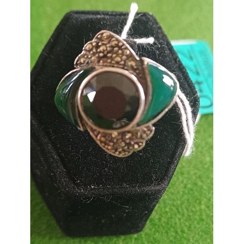 422 - Silver Gemset Ring