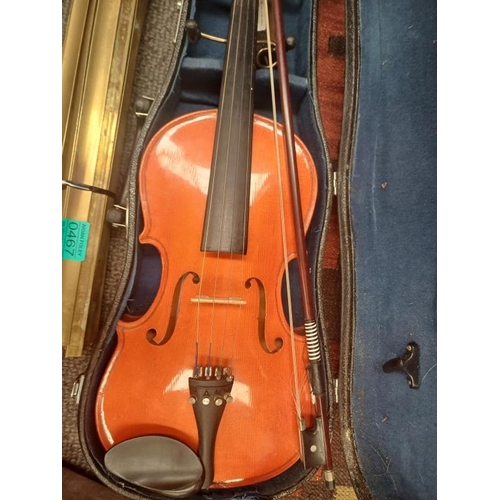 469 - Violin and 2 Bows in a Hard Shell Case