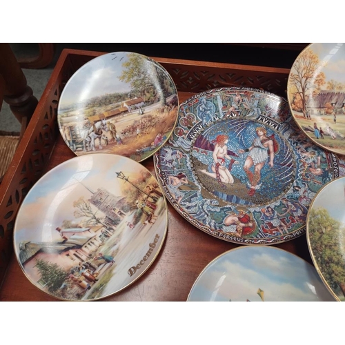 50 - Mixed lot of 12 Collector's Plates