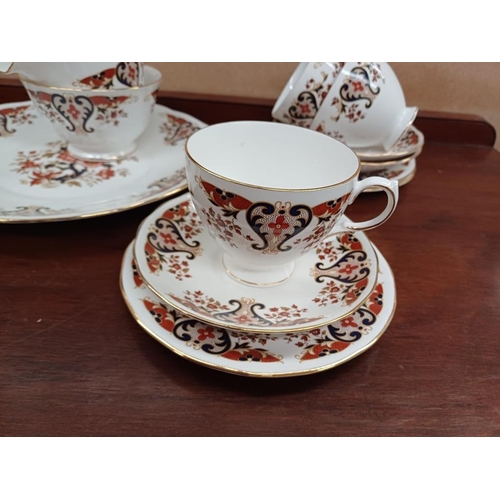 534 - 21 Piece Colclough Bone China Tea Set