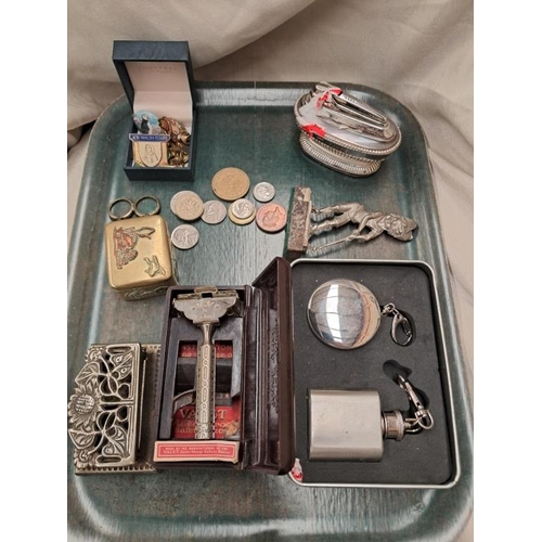 620 - Interesting lot including an Oriental Snuff Box, Stamp Box, Coins etc