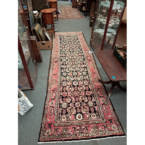 137 - Handwoven Persian Hamadam Runner - good colour (340cm x 105cm)