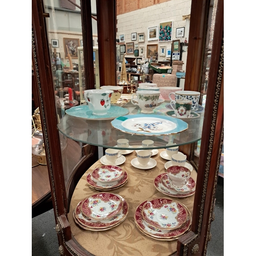 312 - Decorative lot of China Tea Cups, Saucers and Plates