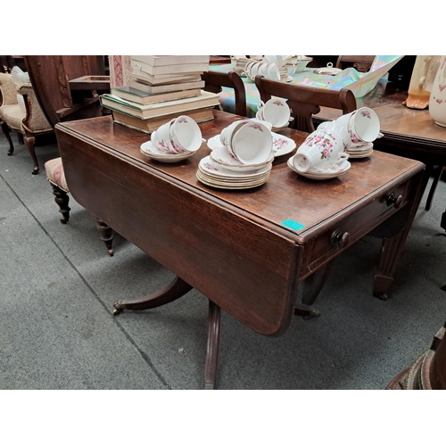 314 - Regency Mahogany Pembroke Table on turned pod