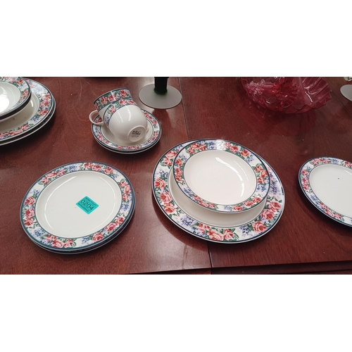 204 - Intro Teinshan Dinner Service (36 Piece)