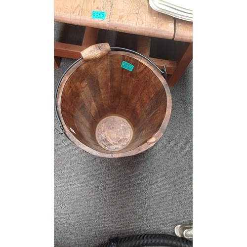 52 - Hardwood Bucket