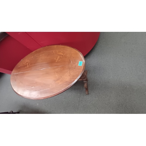 580 - Victorian Inlaid Mahogany Oval Table