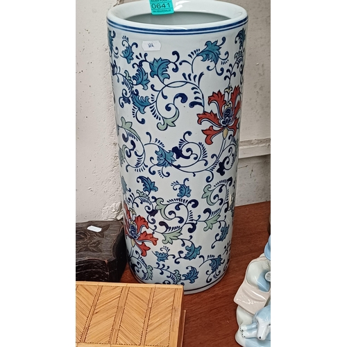 641 - Oriental Porcelain Umbrella Stand