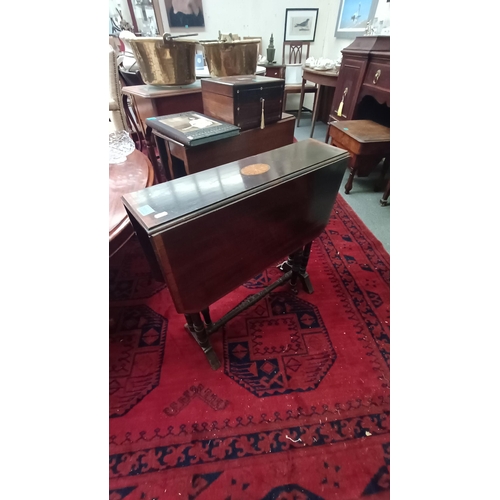 693 - Edwardian Inlaid Mahogany Sutherland Table