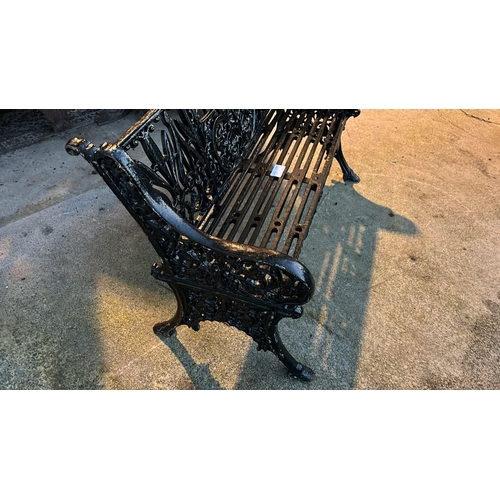 700a - Good Heavy Cast Iron Garden Seat