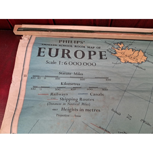 1077 - Vintage Phillips School Map of Europe