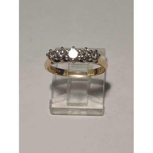 363 - Lovely 18 carat Gold 3 Stone Diamond Ring. - Size L