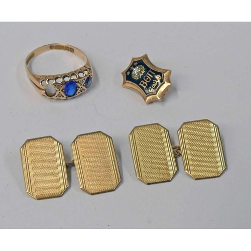 143 - 9CT GOLD ROSE CUT DIAMOND SET RING, DIAMOND SET ENAMELLED BROOCH & PAIR OF 9CT GOLD CUFF LINKS. TOTA... 