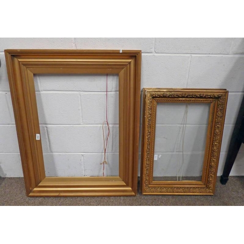 1523 - 2 19TH CENTURY OR EARLY 20TH CENTURY GILT FRAMES LARGEST OVERALL SIZE 75X94 CM