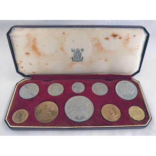 2006 - 1953 ELIZABETH II CORONATION PROOF COIN SET, CROWN -FARTHING (10 COIN) IN FITTED CASE