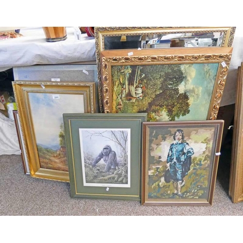 3201 - SELECTION OF FRAMED PICTURES & MIRRORS