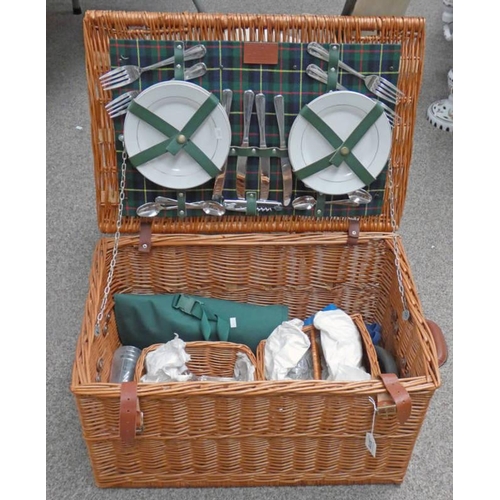 3278 - THE OPTIMA COMPANY PICNIC BASKET WITH CUTLERY, PLATES, CRYSTAL GLASSES, ETC