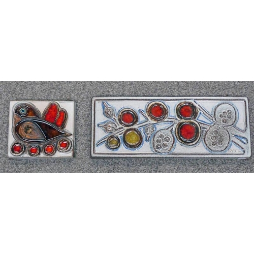 3290 - 2 SOHOLM POTTERY WALL TILE HANGINGS BY NOOMI BACKHAUSEN - 43.5 X 17 CM  & 16 X 18 CM