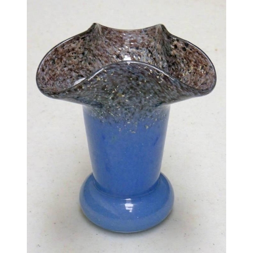 3342 - MONART PURPLE & BLUE GLASS VASE WITH SILVER FLECK DECORATION - 11CM TALL