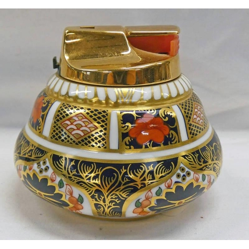 3438 - ROYAL CROWN DERBY IMARI PATTERN ROMAN TABLE LIGHTER