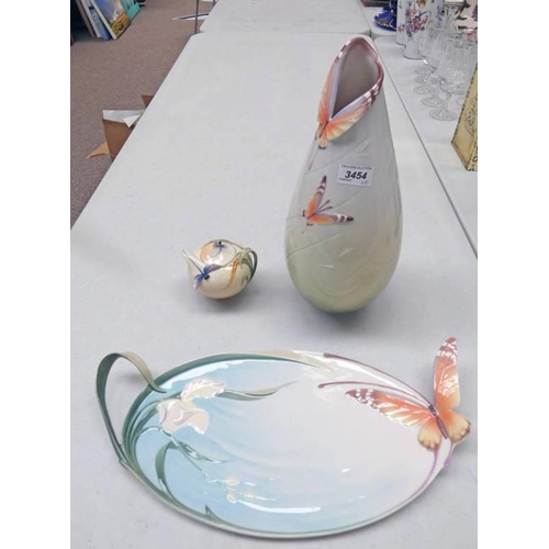 3454 - FRANZ PORCELAIN VASE WITH BUTTERFLY DECORATION & MATCHING PLATTER & LIDDED BOWL