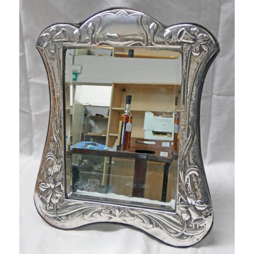 517 - ART NOUVEAU STYLE SILVER FRAMED MIRROR EMBOSSED WITH STYLISED DAFFODILS, LONDON 1982 - 30CM TALL