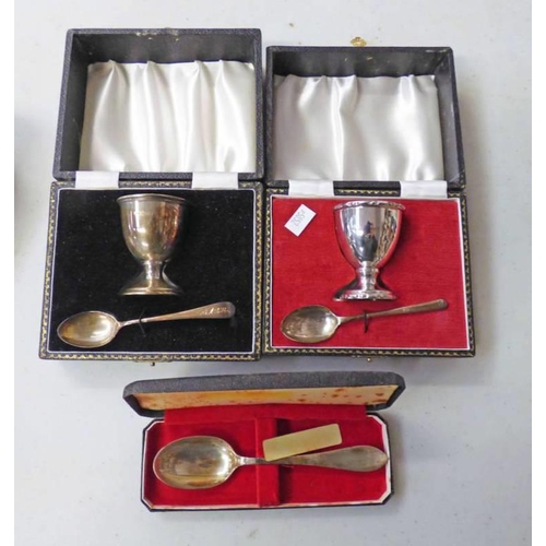 578 - 2 CASED SILVER EGG CUP & SPOONS, BIRMINGHAM 1963 & CASED SILVER SPOON, BIRMINGHAM 1962 - TOTAL WEIGH... 