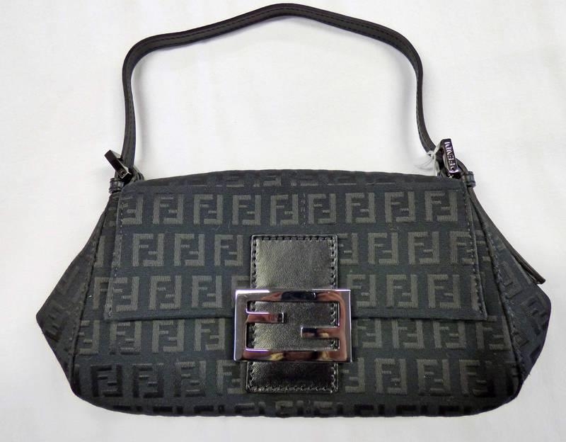 Vintage FENDI Black Zucchino Baguette Bag in Canvas Leather 