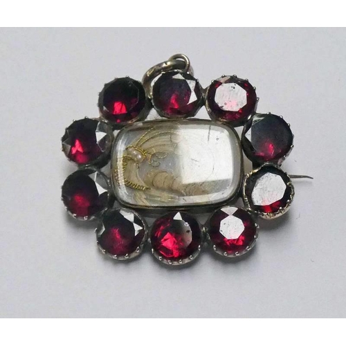 101 - 19TH CENTURY GARNET SET BROOCH / PENDANT WITH HAIR DECORATION