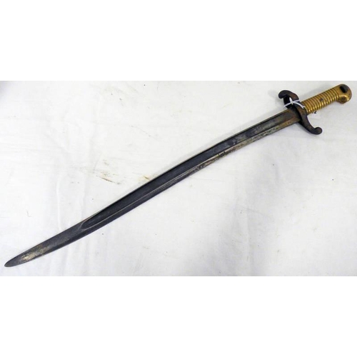 1276 - FRENCH M1840 SABRE BAYONET WITH 56.5CM LONG BLADE WITH SPINE MARKED MRE D'ARMES DE CHATL.1842