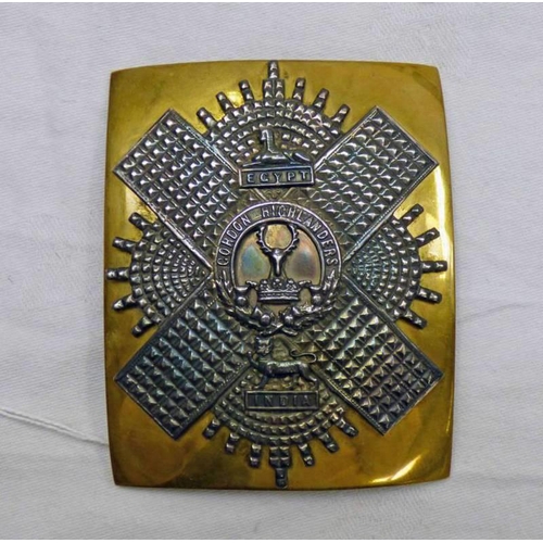 1336 - GORDON HIGHLANDERS BRASS AND WHITE METAL SHOULDER BELT PLATE, 9.5 X 7.5 CM