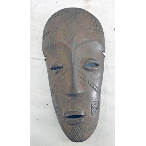 1342 - MAKONDE LIPICO HELMET MASK WITH INSET HAIR AND INCISED DECORATION, 23CMS HIGH