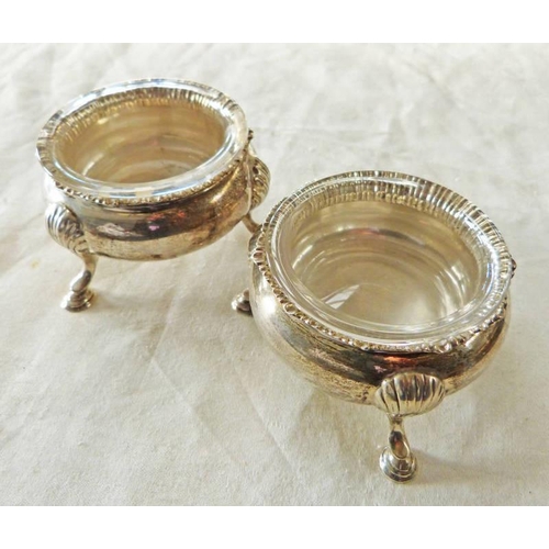 163 - PAIR OF SILVER SALT CELLARS ON 3 HOOF FEET, LONDON 1892